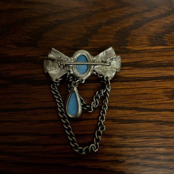 Vintage Pewter and Turquoise Brooch Pin - Picture 2 of 3